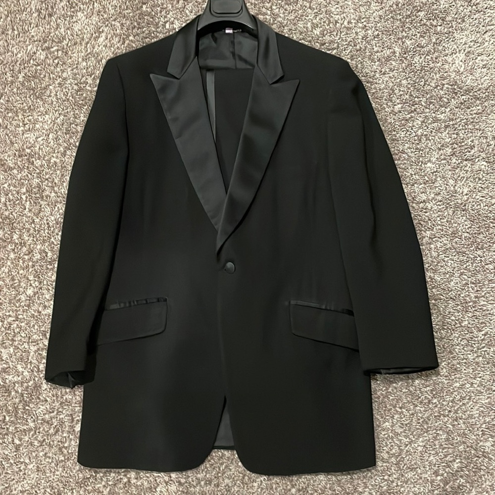 Men’s Black Tuexedo